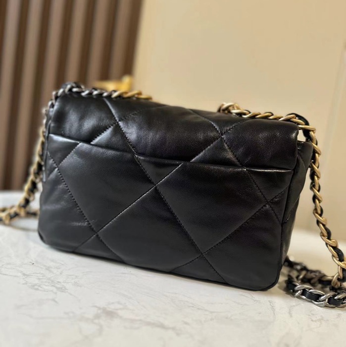 CHANEL 1160 ラムレザー 菱格紋 ブラック 口蓋バッグ クラシック ファッショナブル 26×16×9cm サイズ:26×16×9cm
