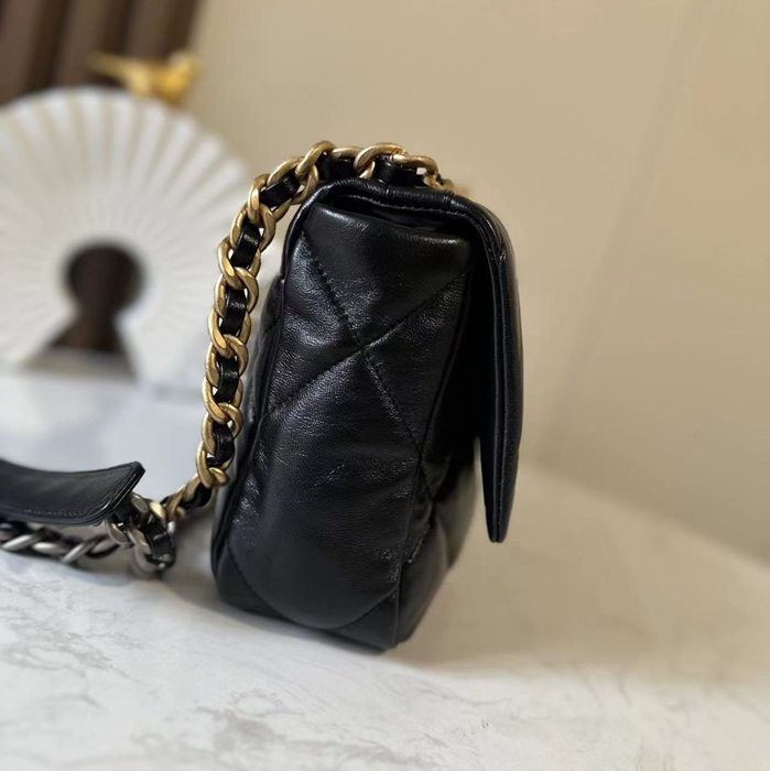 CHANEL 1160 ラムレザー 菱格紋 ブラック 口蓋バッグ クラシック ファッショナブル 26×16×9cm サイズ:26×16×9cm