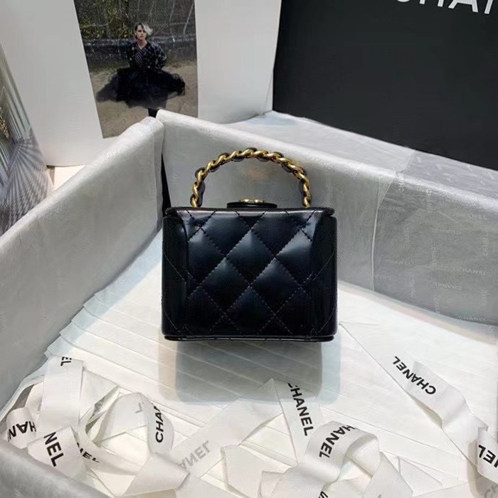 CHANEL ブラック×グリーン ハンドバッグ 小 11×9.5×8.5cm サイズ:11×9.5×8.5cm