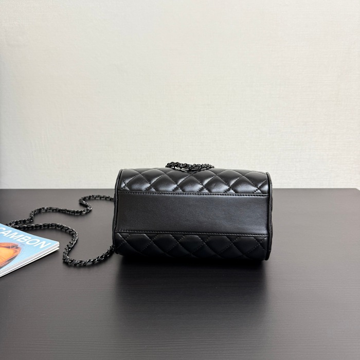 CHANEL 99460 斜め掛けバッグ 小 春夏 18.5×11.5×11cm サイズ:18.5×11.5×11cm