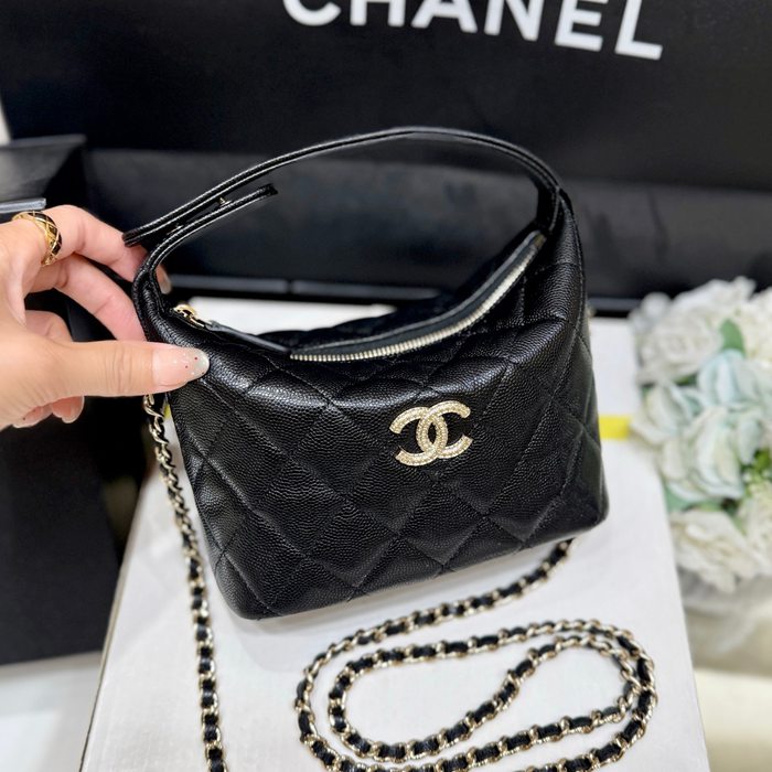 CHANEL カーフレザー 荔枝紋 ブラック×ゴールド 斜め掛けバッグ クラシック 21.5×19×7.5cm サイズ:21.5×19×7.5cm