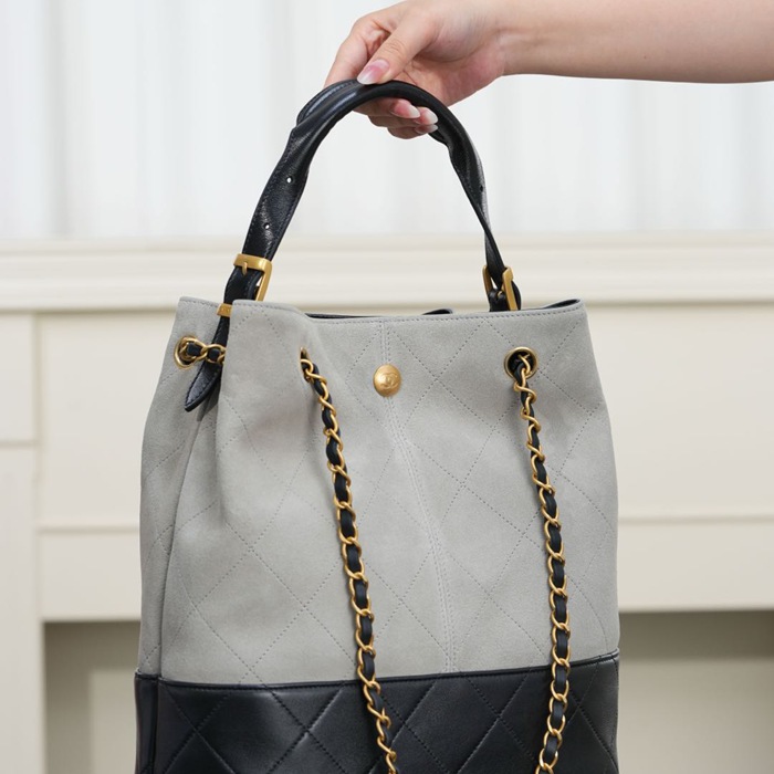 CHANEL 菱格紋 グレー×ゴールド ショルダーバッグ クラシック ヴィンテージ 30×26×11cm サイズ:30×26×11cm