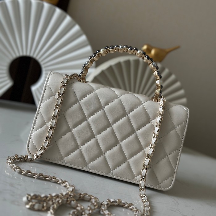 CHANEL 66048 ラムレザー ブラック×ホワイト ハンドバッグ クラシック 19.2×12.3×3.5cm サイズ:19.2×12.3×3.5cm