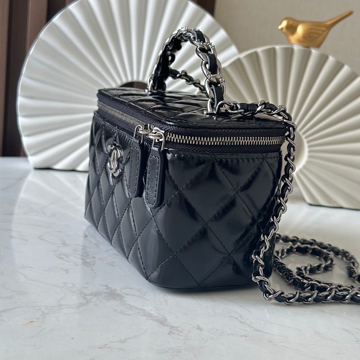 CHANEL 66056 カーフレザー ブラック ハンドバッグ 17×9.5×8cm サイズ:17×9.5×8cm