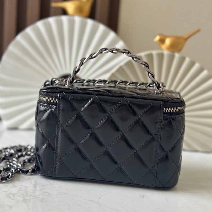 CHANEL 66056 カーフレザー ブラック ハンドバッグ 17×9.5×8cm サイズ:17×9.5×8cm