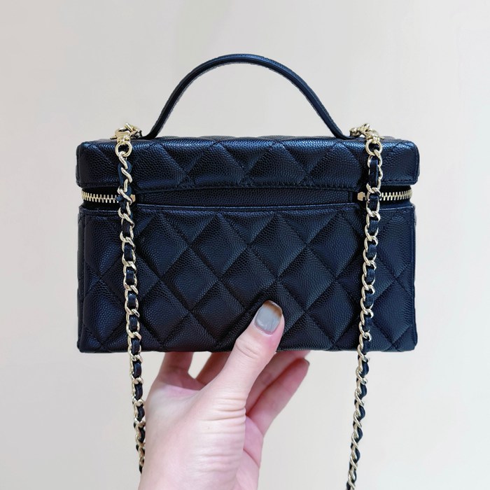 CHANEL カーフレザー 荔枝紋 ブラック×ゴールド 弁当箱バッグ クラシック 秋冬 19×14×5cm サイズ:19×14×5cm