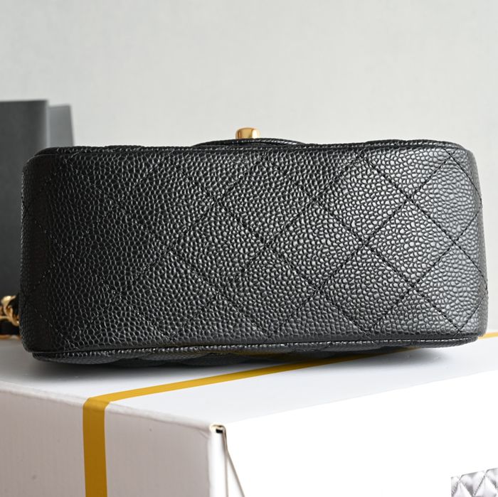 CHANEL ラムレザー ブラック×ホワイト×ゴールド 17×13.5×8cm サイズ:17×13.5×8cm