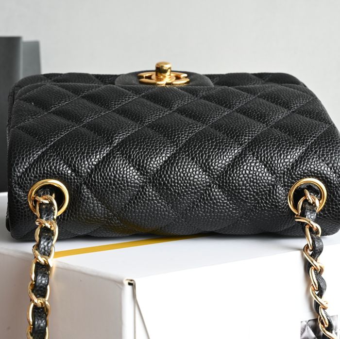CHANEL ラムレザー ブラック×ホワイト×ゴールド 17×13.5×8cm サイズ:17×13.5×8cm