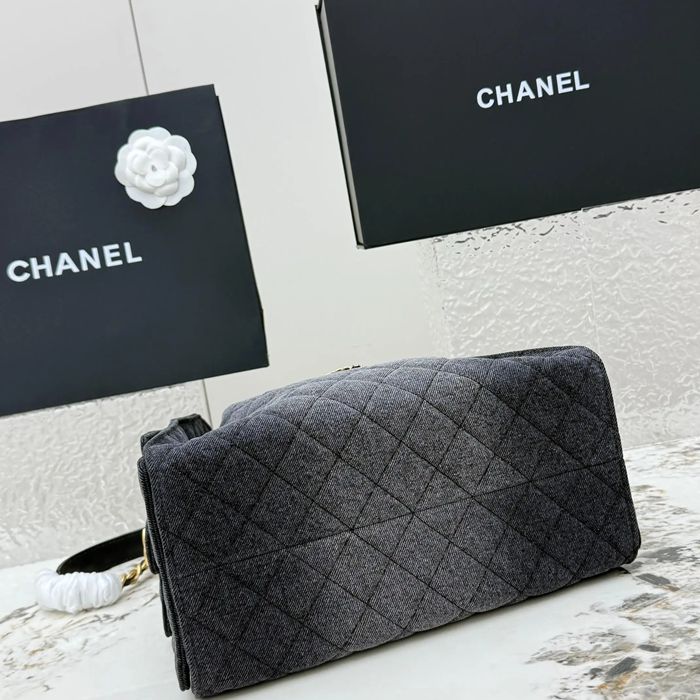 CHANEL AS5631 カーフレザー 菱格紋 ブルー×ゴールド ショルダーバッグ クラシック ヴィンテージ 40×30×15cm サイズ:40×30×15cm