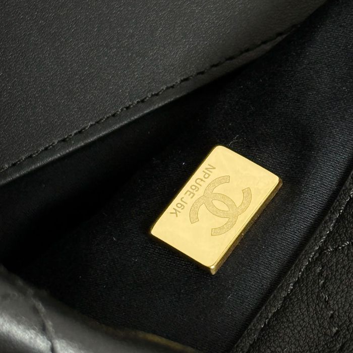 CHANEL 99533 カーフレザー ショルダーバッグ 大 37×26×8.5cm サイズ:37×26×8.5cm
