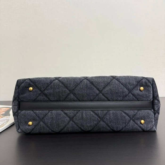 CHANEL 99544 デニム 菱格紋 ゴールド 斜め掛けバッグ クラシック 通勤 44×26×13cm サイズ:44×26×13cm