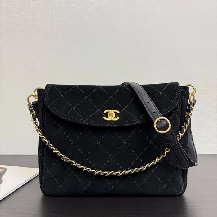 CHANEL 99546 スエード 菱格紋 ブラック×ゴールド 斜め掛けバッグ クラシック ヴィンテージ 30×21.5×6cm サイズ:30×21.5×6cm