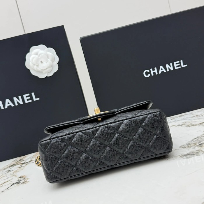 CHANEL AS5701 ラムレザー 菱格紋 ブラック×ゴールド 斜め掛けバッグ クラシック ヴィンテージ 19.5×12×6.5cm サイズ:19.5×12×6.5cm