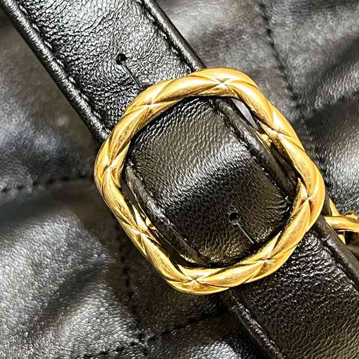 CHANEL AS3487 ラムレザー 菱格紋 ゴールド 斜め掛けバッグ 25×25×10cm サイズ:25×25×10cm
