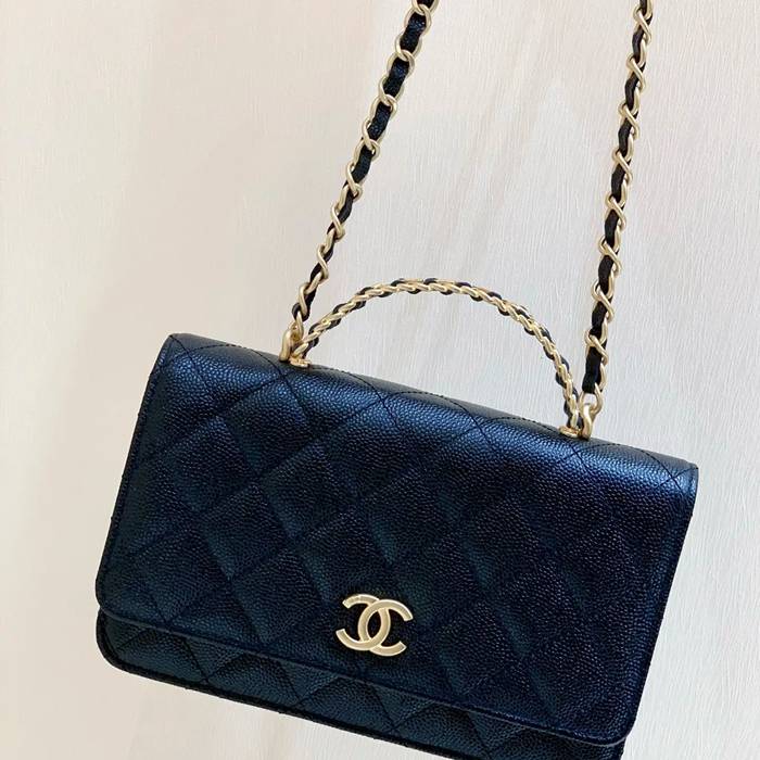CHANEL AP2804 カーフレザー 荔枝紋 ゴールド 斜め掛けバッグ 春夏 19×12×3.5cm サイズ:19×12×3.5cm