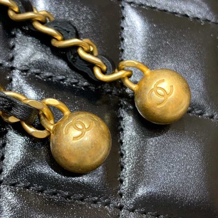 CHANEL AP2291 カーフレザー ブラック×ホワイト×グリーン×ゴールド 斜め掛けバッグ 15.3×10.5×6.5cm サイズ:15.3×10.5×6.5cm