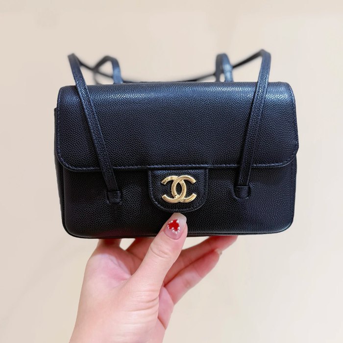 CHANEL カーフレザー ブラック 斜め掛けバッグ 有名人同款 ヴィンテージ 17×11.5×5cm サイズ:17×11.5×5cm