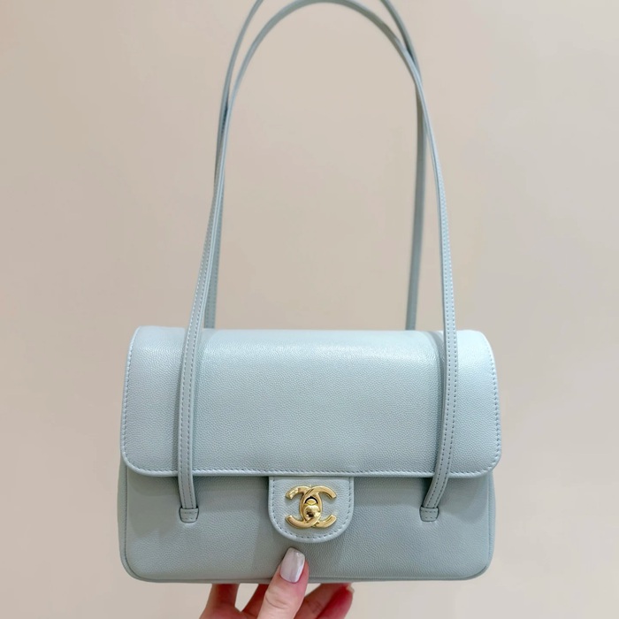 CHANEL カーフレザー ブルー 斜め掛けバッグ 有名人同款 ヴィンテージ 22×15×7cm サイズ:22×15×7cm