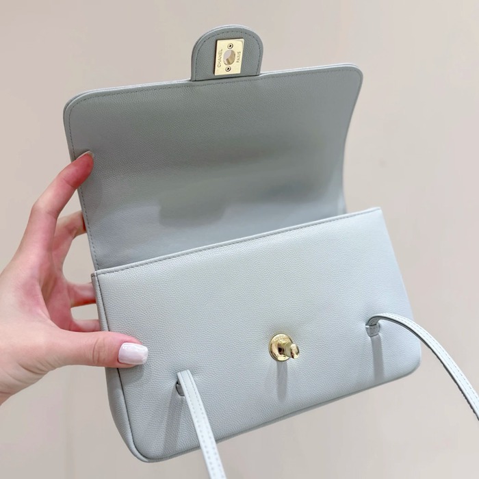 CHANEL カーフレザー ブルー 斜め掛けバッグ 有名人同款 ヴィンテージ 22×15×7cm サイズ:22×15×7cm