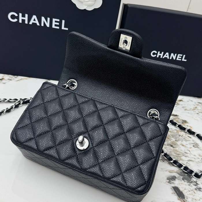 CHANEL A69900 カーフレザー 菱格紋 シルバー×ゴールド 斜め掛けバッグ クラシック ヴィンテージ 20×12×6cm サイズ:20×12×6cm