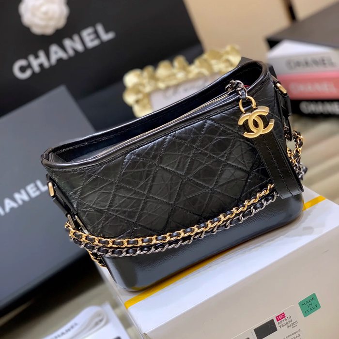 CHANEL 91810 ゴールド 斜め掛けバッグ クラシック 小 20×15×8cm サイズ:20×15×8cm