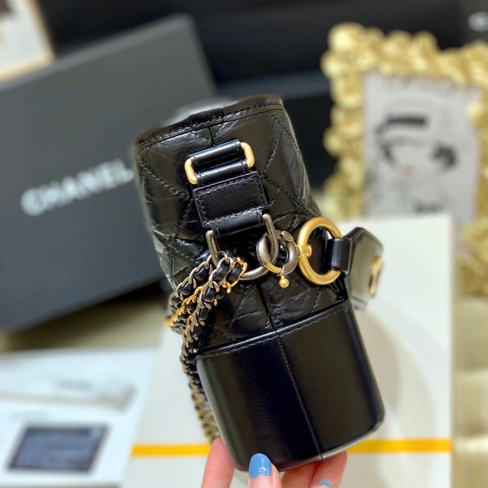 CHANEL 1582 配色 シルバー×ゴールド 斜め掛けバッグ 小 中 20×15×8cm サイズ:20×15×8cm