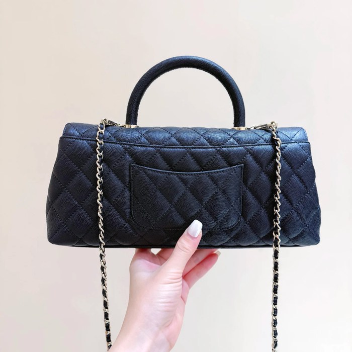 CHANEL カーフレザー ゴールド 斜め掛けバッグ クラシック 春夏 31×12×7cm サイズ:31×12×7cm