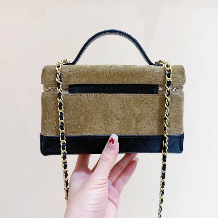 CHANEL AP5186 ラムレザー 配色 斜め掛けバッグ クラシック ヴィンテージ 19×14×5cm サイズ:19×14×5cm