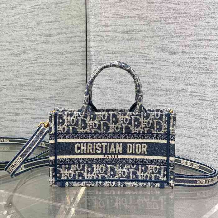 DIOR カーフレザー、オブリーク 刺繍、モノグラム、レター ホワイト、ブルー ショルダーバッグ、トートバッグ ミニ クラシック サイズ:21.5x13x7.5cm