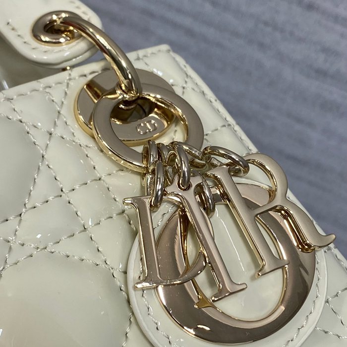 DIOR エナメル レター ブラック、ホワイト、レッド カードケース 12.0x10.0x5.0cm サイズ:12x10x5cm
