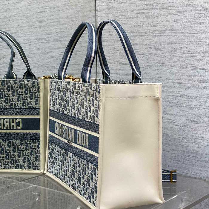 DIOR 8005 カーフレザー 刺繍、レター ホワイト、ブルー 斜め掛けバッグ、トートバッグ 中 クラシック 36.0x27.0x16.0cm サイズ:36x27x16cm