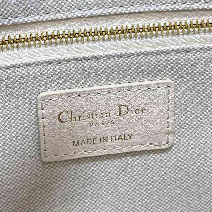 DIOR 8004 カーフレザー 刺繍、レター ホワイト、ブルー 斜め掛けバッグ、トートバッグ 小 クラシック 26.0x21.0x12.0cm サイズ:26x21x12cm