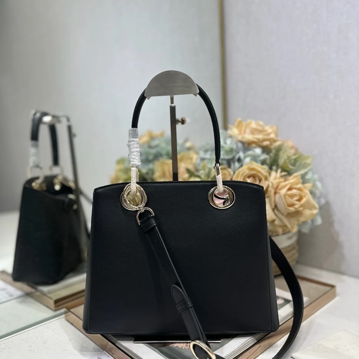 DIOR 0737 レター、リボン ブラック 斜め掛けバッグ、ハンドバッグ 新作 28.0x22.0x10.0cm サイズ:28x22x10cm