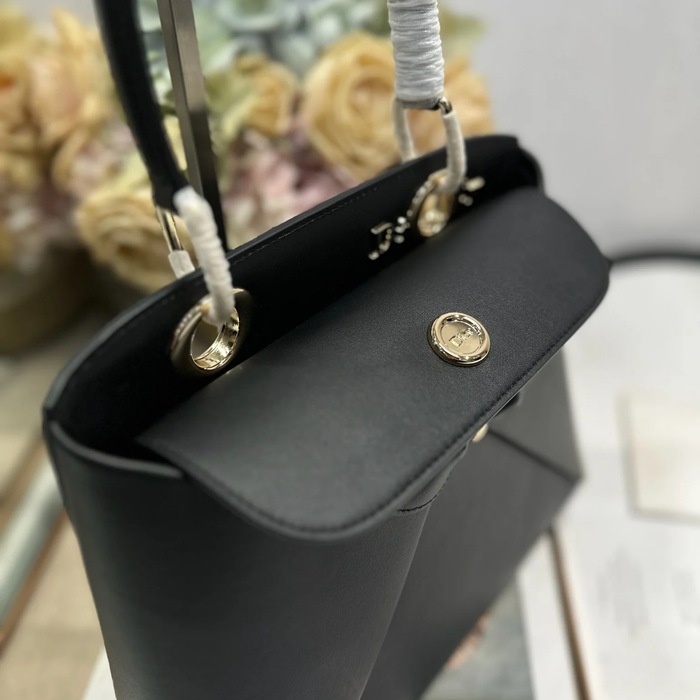 DIOR 0737 レター、リボン ブラック 斜め掛けバッグ、ハンドバッグ 新作 28.0x22.0x10.0cm サイズ:28x22x10cm