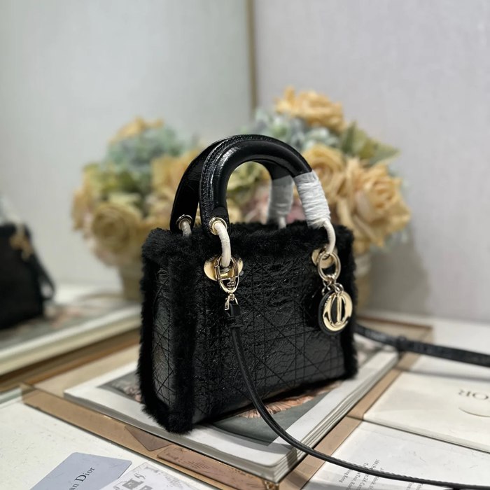 DIOR 0505 スエード、チェーン ブラック、ベージュ 斜め掛けバッグ、ショルダーバッグ、ハンドバッグ ミニ 17.0x15.0x7.0cm サイズ:17x15cm