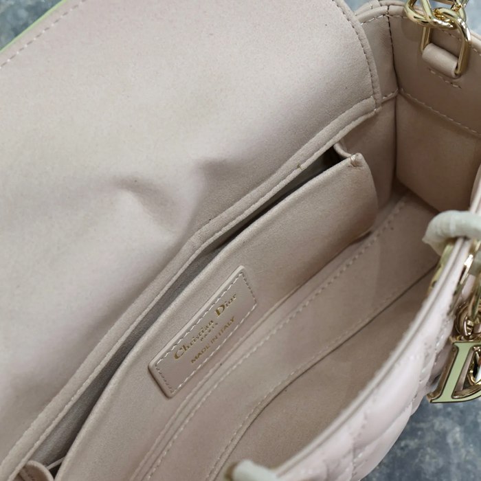 DIOR 0910 ラムレザー パッチワーク イエロー、ピンク 斜め掛けバッグ、ショルダーバッグ、脇下バッグ 小 クラシック 22.5x11.5x6.0cm サイズ:22.5x11.5cm