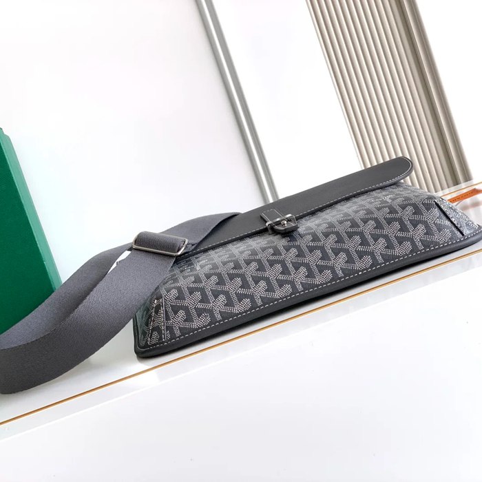 GOYARD 6601 斜め掛けバッグ、メッセンジャーバッグ、ハンドバッグ クラシック 32x25cm サイズ:32x25cm