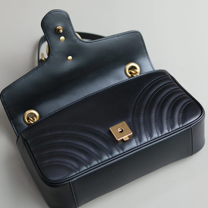 GUCCI 443497 カーフレザー チェーンバッグ GG、マルモント 26x15cm サイズ:26x15cm