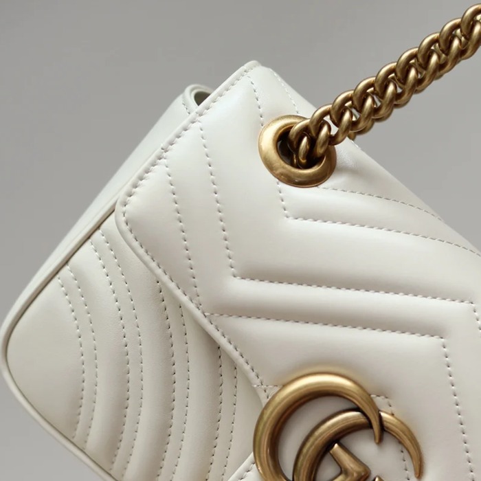 GUCCI 446744 カーフレザー ホワイト チェーンバッグ GG、マルモント 23x14cm サイズ:23x14cm