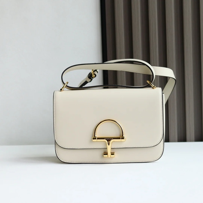GUCCI 846705 レザー ホワイト、ゴールド ショルダーバッグ 馬銜、クラシック 22cm サイズ:22.5x14x8cm
