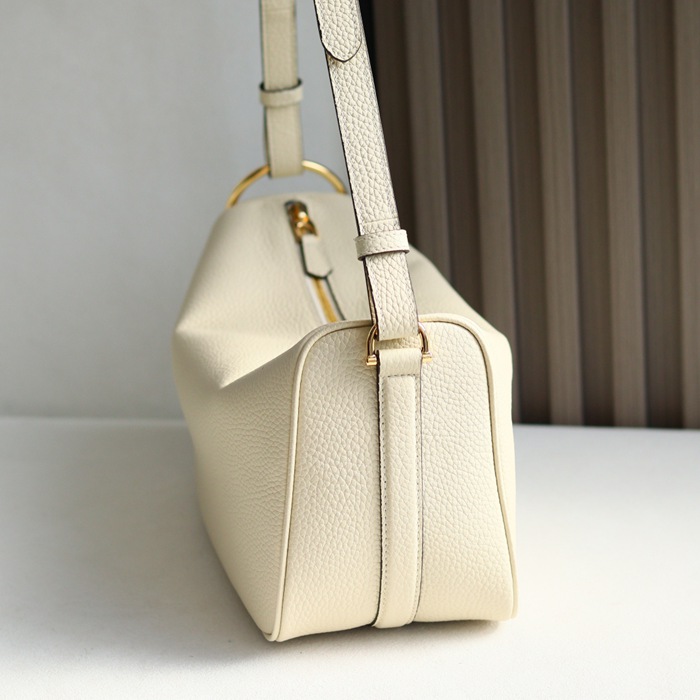 GUCCI 860787 カーフレザー、レザー ホワイト ショルダーバッグ 馬銜 32x17x12cm サイズ:32x17x12cm