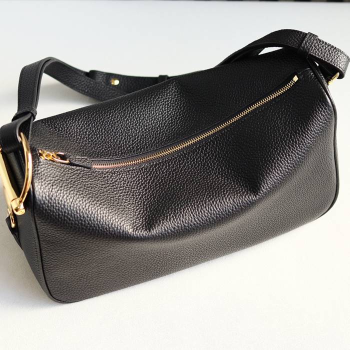 GUCCI 860787 カーフレザー、レザー ブラック ショルダーバッグ 馬銜 32x17x12cm サイズ:32x17x12cm