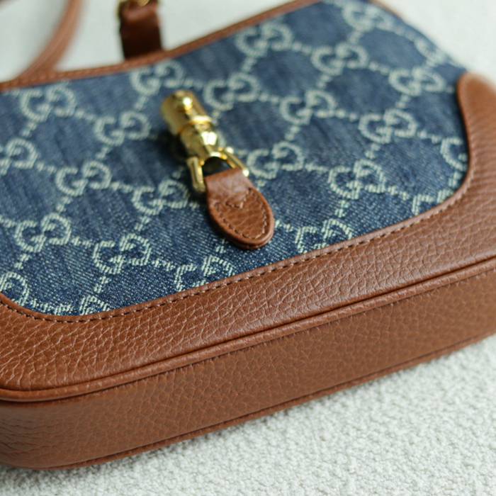 GUCCI 637092 デニム 脇下バッグ 限定 19cm サイズ:19x13x3cm