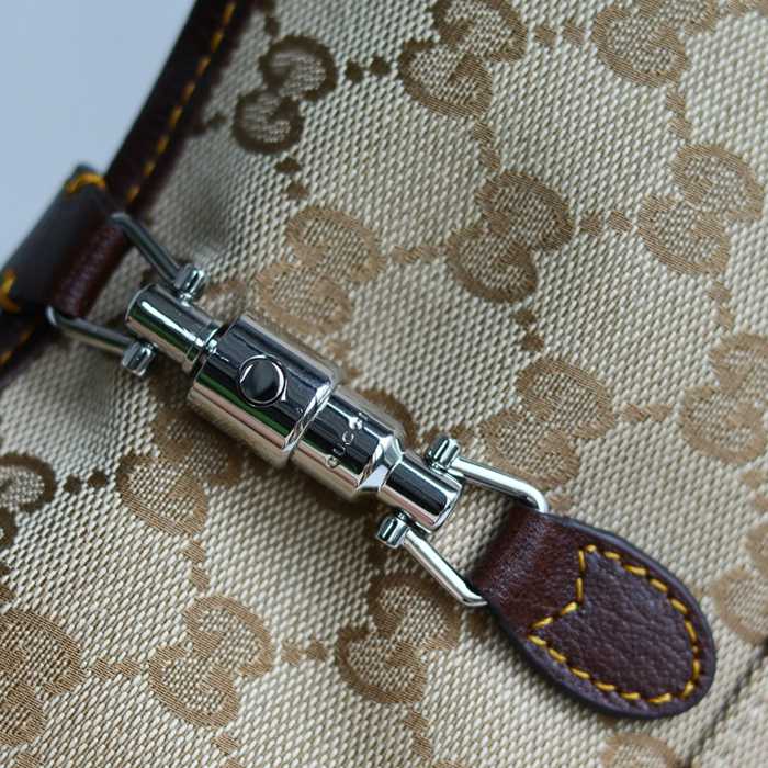 GUCCI 863137 GGキャンバス、キャンバス ブラック、ブラウン、ベージュ 脇下バッグ GG、クラシック、新作 27x13cm サイズ:27x13cm