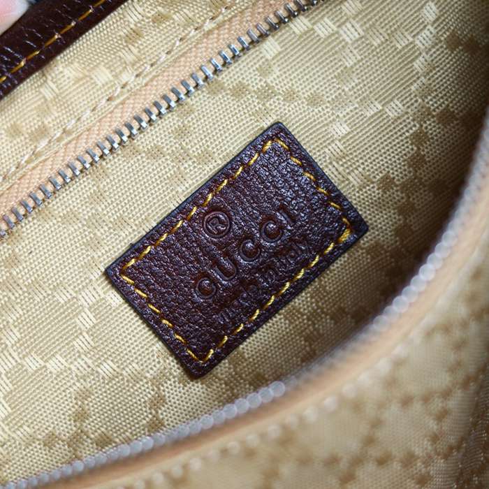 GUCCI 863137 GGキャンバス、キャンバス ブラック、ブラウン、ベージュ 脇下バッグ GG、クラシック、新作 27x13cm サイズ:27x13cm