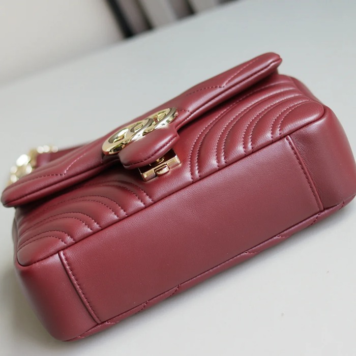 GUCCI 837280 ラムレザー、レザー ブラウン、ゴールド ハンドバッグ GG、マルモント、新作 22x12cm サイズ:22x12cm