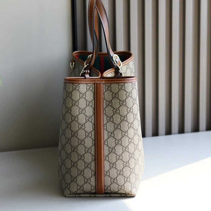 GUCCI 815213 ハンドバッグ 新作 26x15cm サイズ:26x15cm
