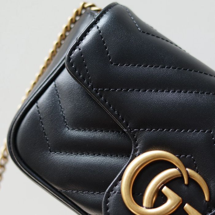 GUCCI 806017 斜め掛けバッグ、ショルダーバッグ、ハンドバッグ GG 21x12cm サイズ:21x12cm