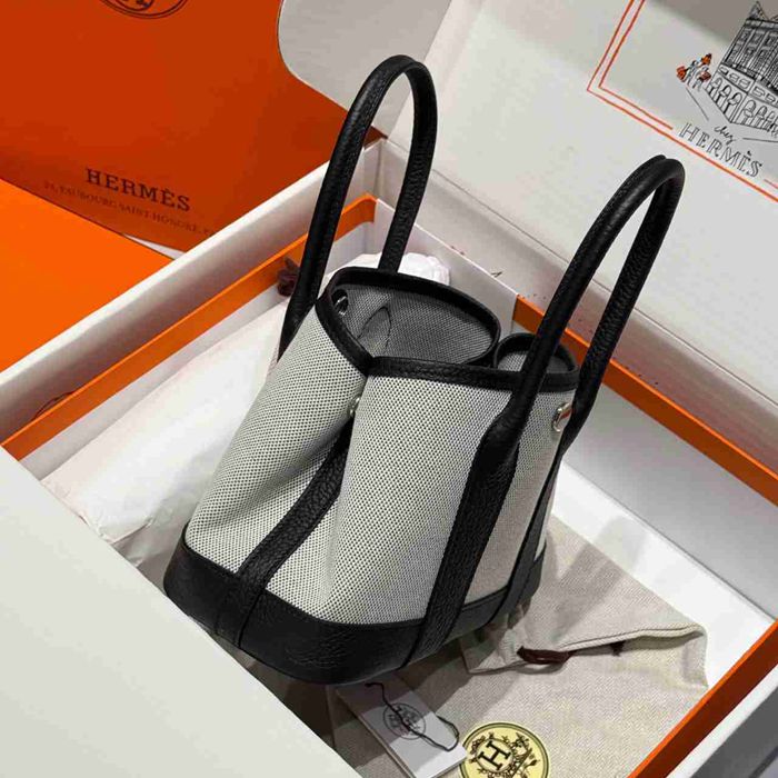 HERMES ガーデン 23cm キャンバス 配色 ハンドバッグ セミハンドメイド 高級感 23cm Garden 23cm サイズ:23cm