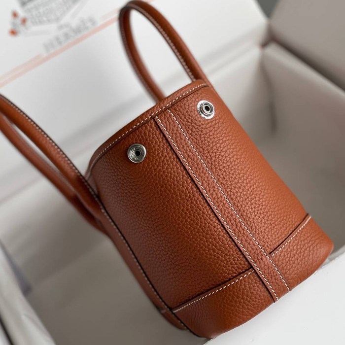 HERMES ガーデン カーフレザー ブラウン ハンドバッグ セミハンドメイド 18cm Garden サイズ:18cm